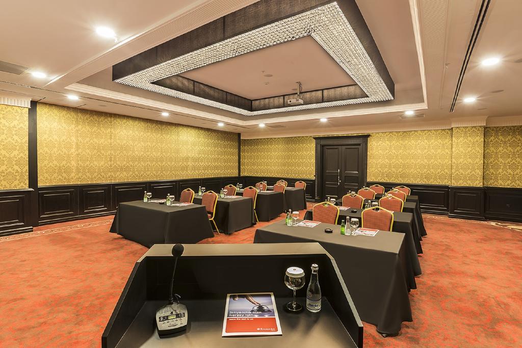 Ramada By Wyndham Sakarya Hotel Sakarya (Marmara) Exterior foto